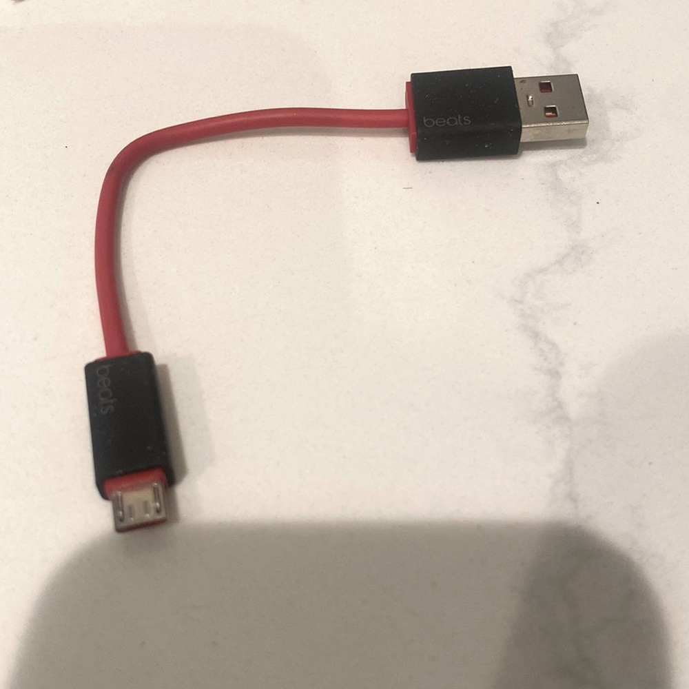 Beats headphones charger